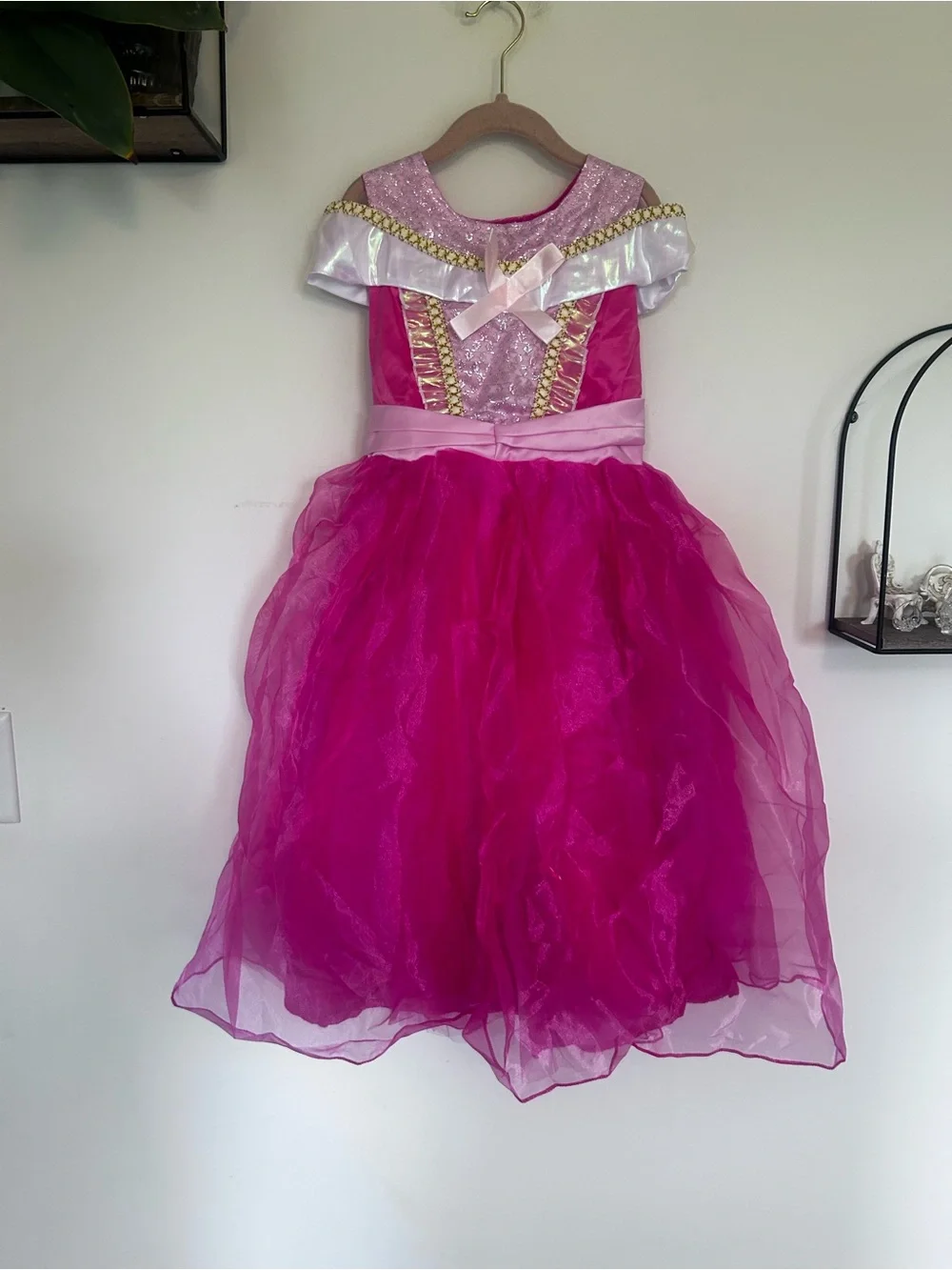 NWOT Children Pink Princess Queen Dress Up Halloween Costume w/ Accessories 130C
